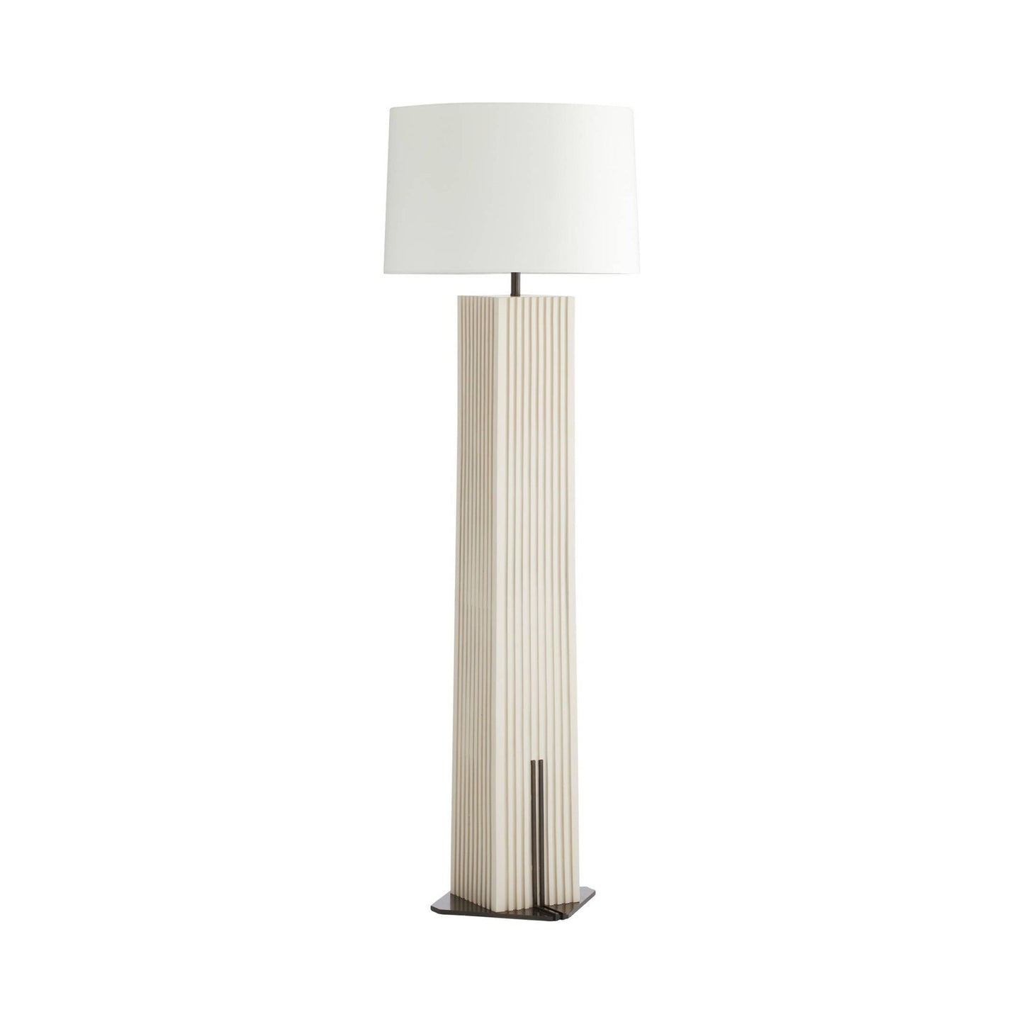 Fortunata Floor Lamp in Detail.