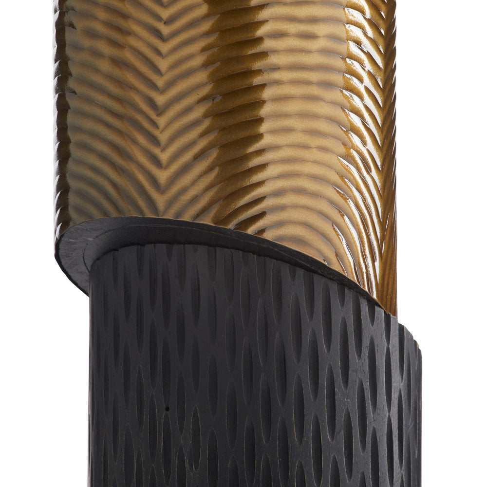 Hartford Floor Lamp in Detail.