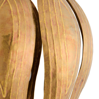 Judith Pendant Light in Detail.