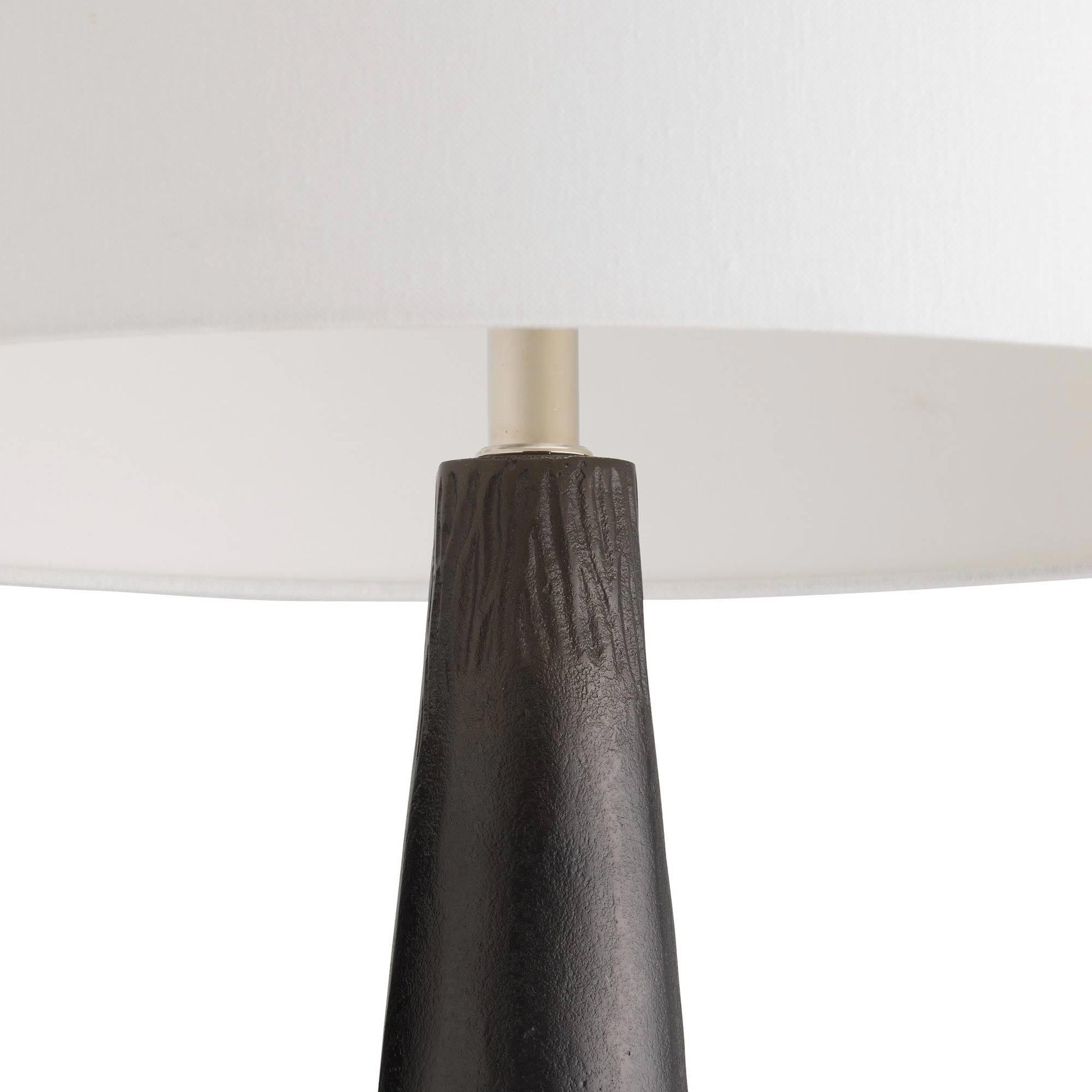 Kash Floor Lamp in Detail.