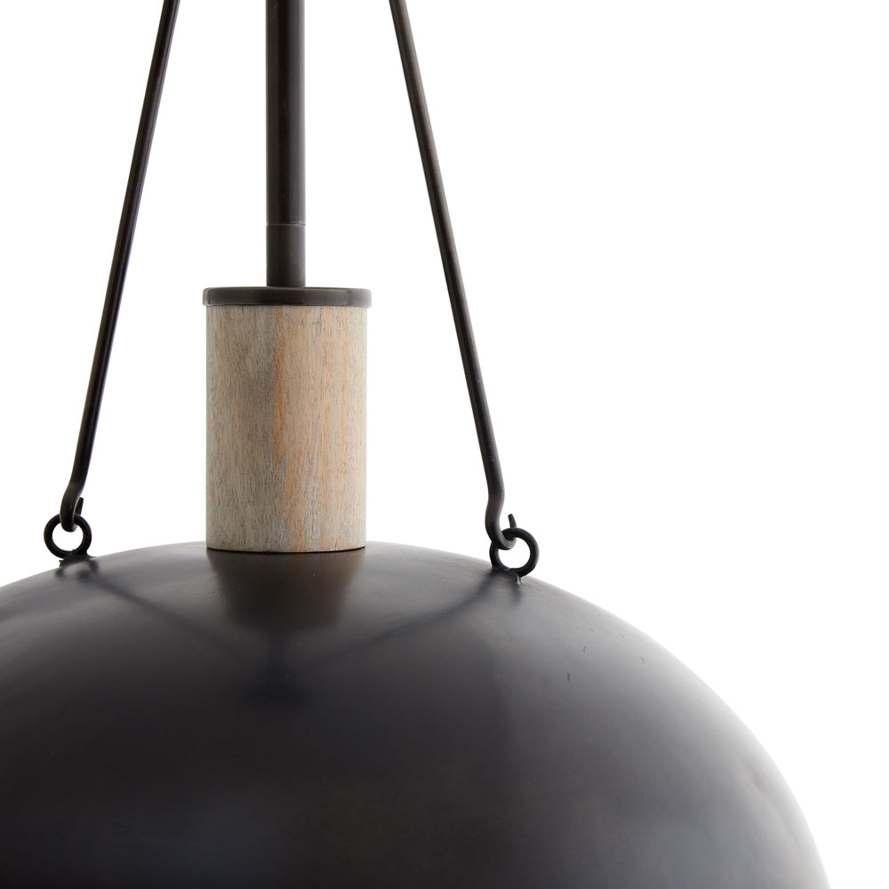 Madea Pendant Light in Detail.