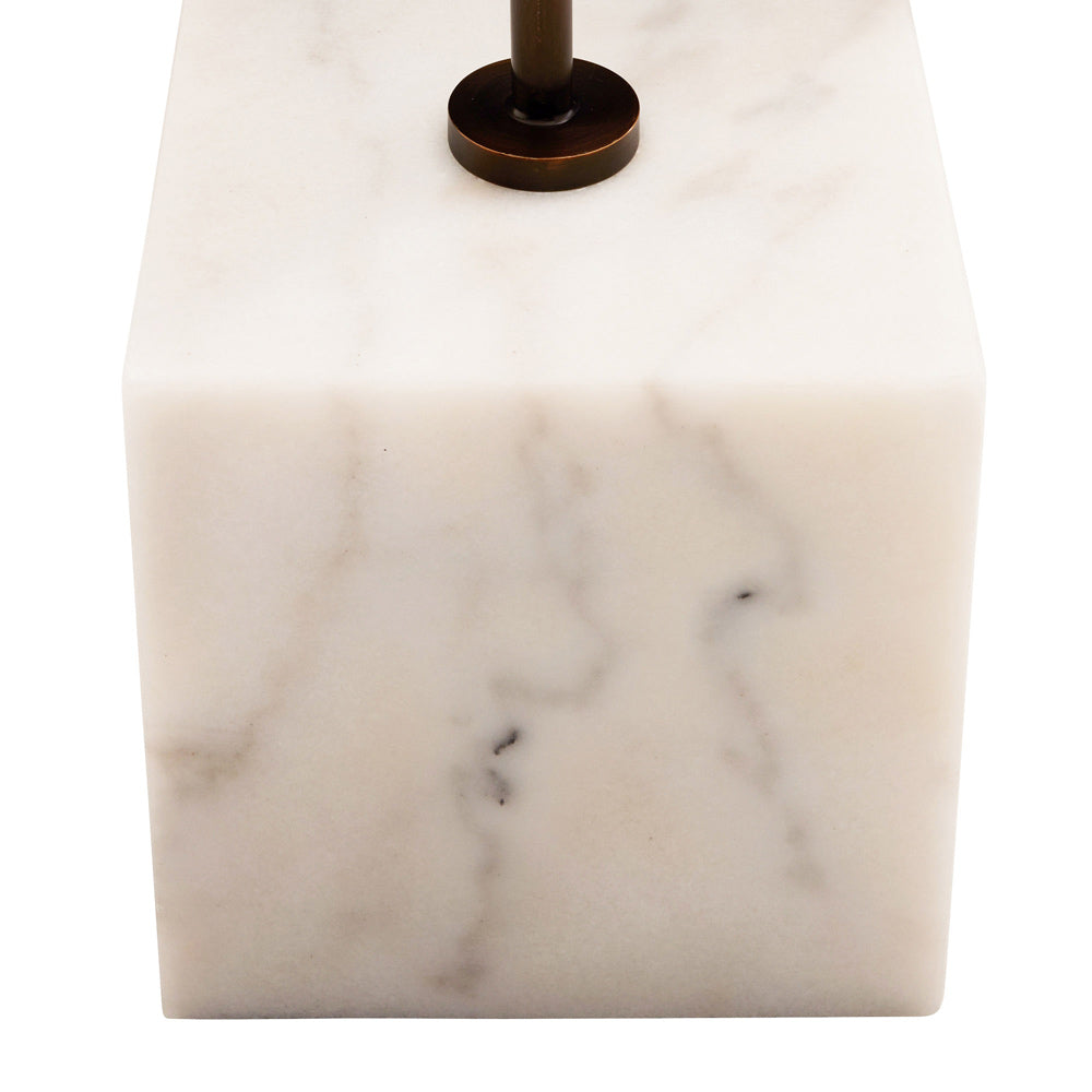 Nuri LED Floor Lamp in Detail.