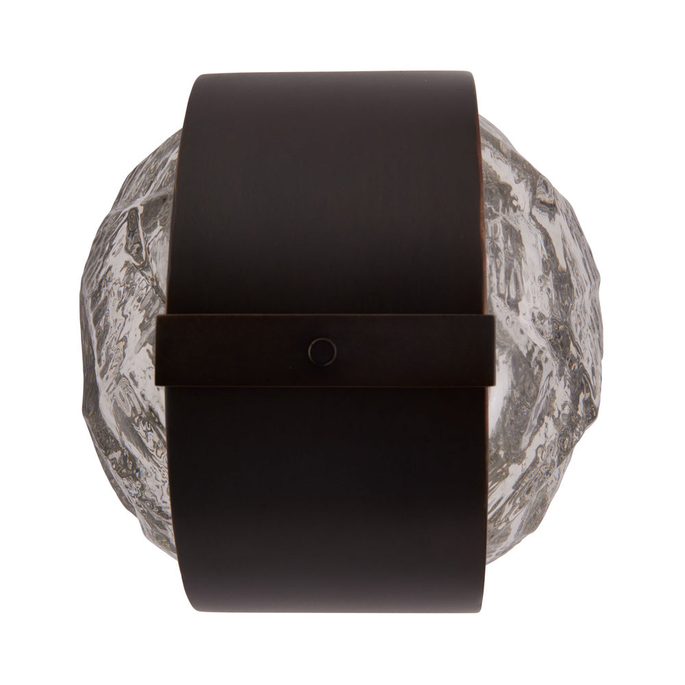 Pietro LED Wall Light in Detail.