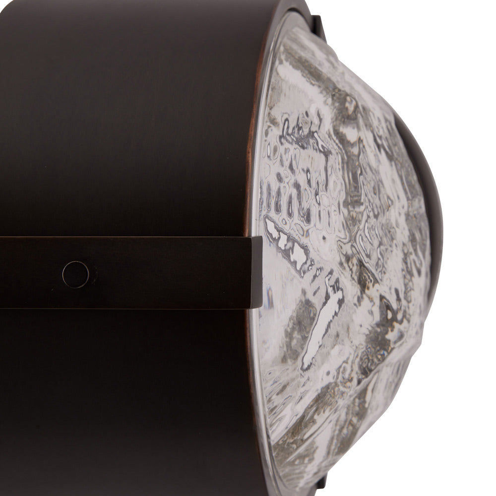 Pietro LED Wall Light in Detail.