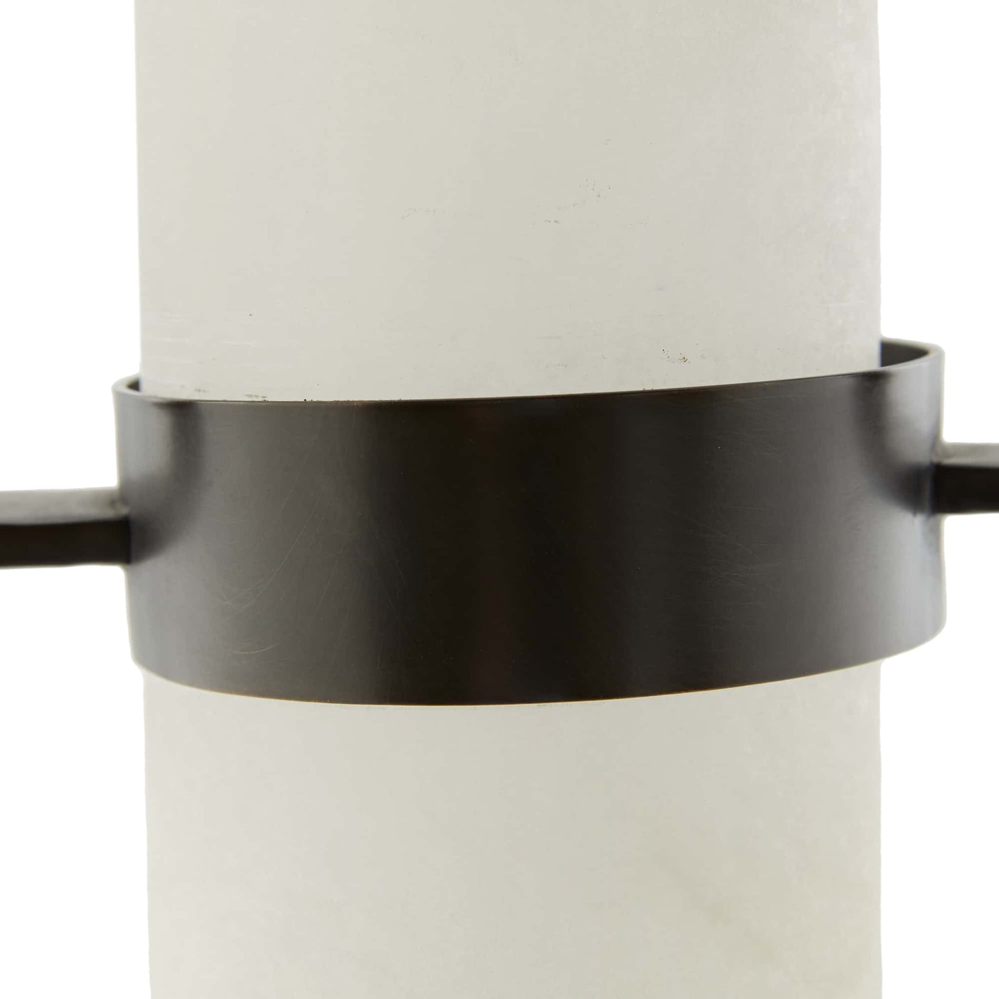 Rozuko Pendant Light in Detail.