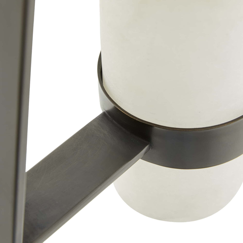 Rozuko Pendant Light in Detail.