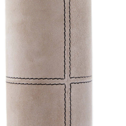 Russel Floor Lamp in Detail.