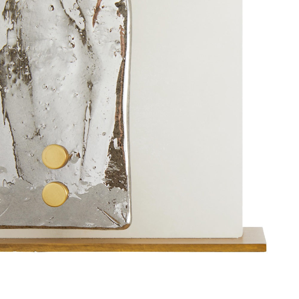 Uriah Table Lamp in Detail.