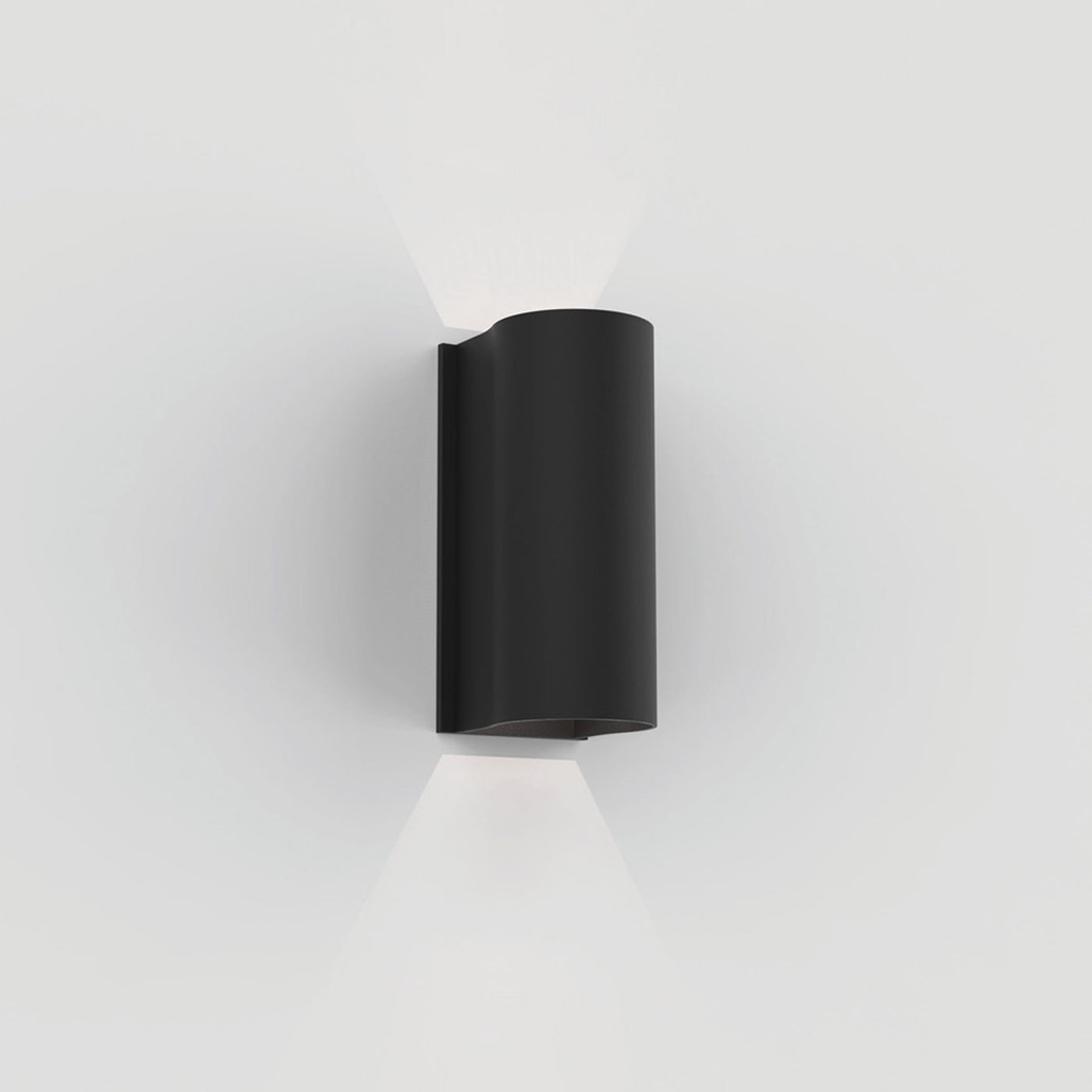 Dunbar Outdoor LED Wall Light in Detail.