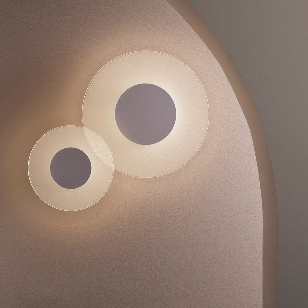 Halftone Bath Wall Light in Detail.