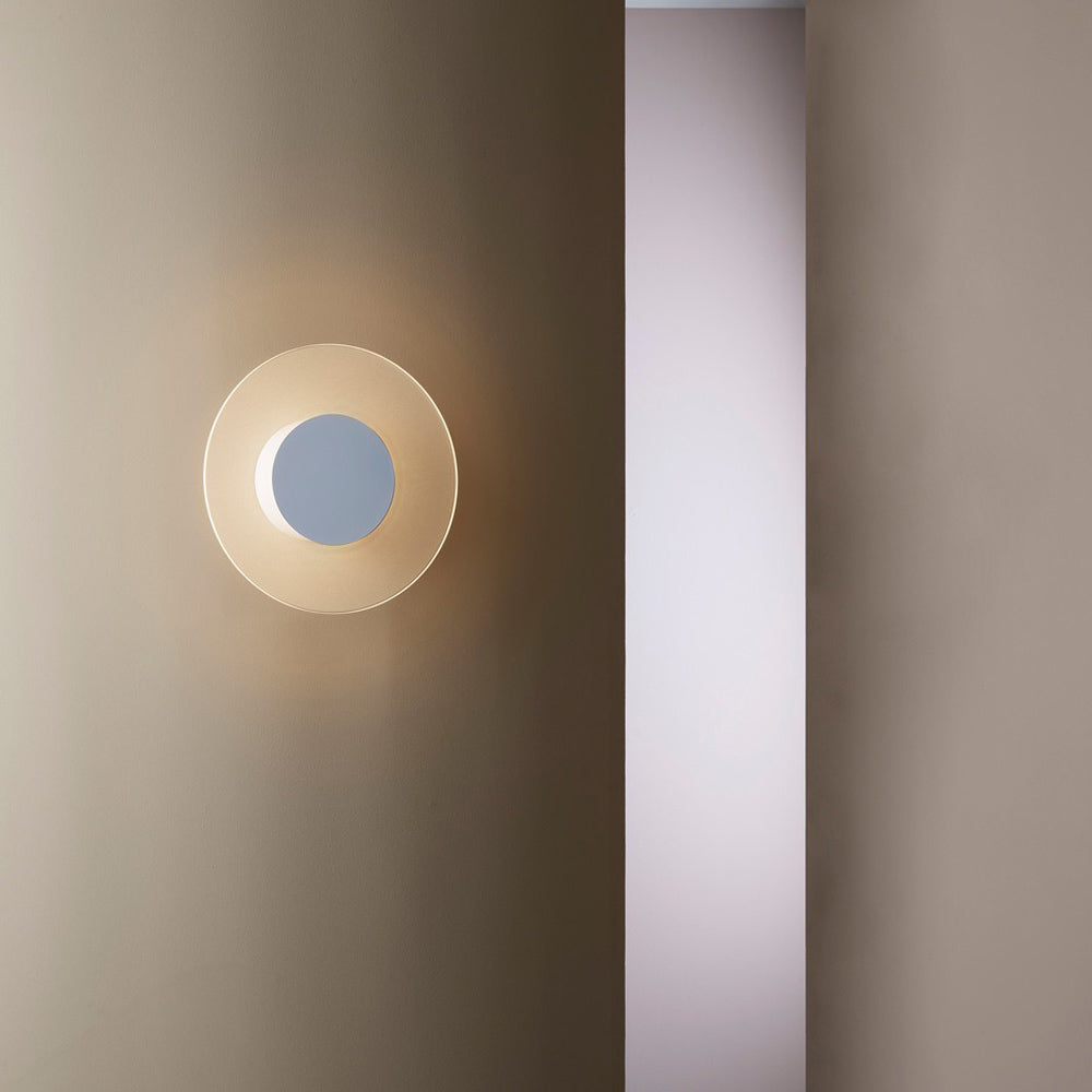 Halftone Bath Wall Light in Detail.