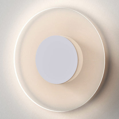 Halftone Bath Wall Light in Detail.