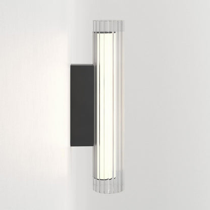 io LED Wall Light in Detail.