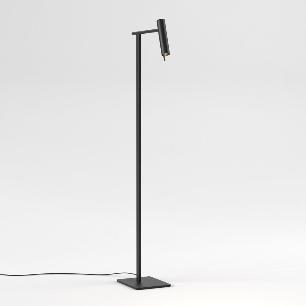 Leda Floor Lamp in Detail.