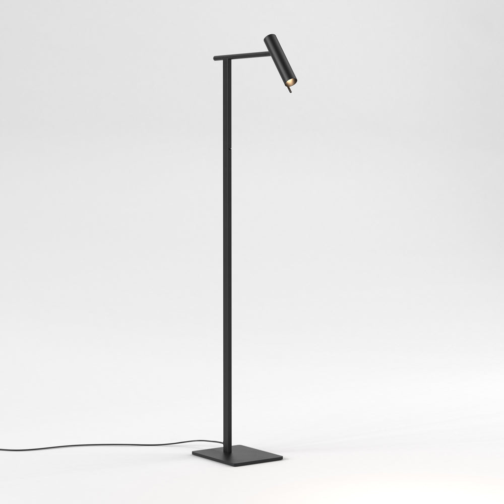 Leda Floor Lamp in Detail.