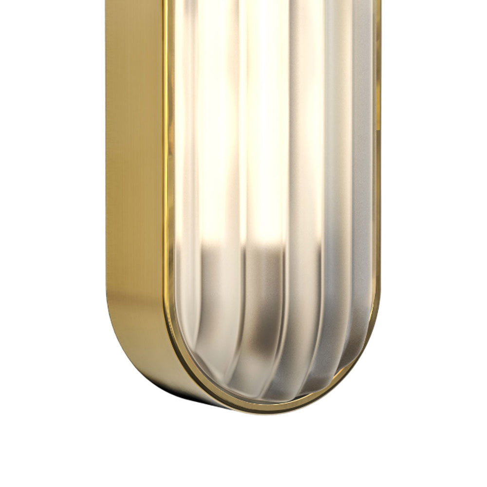 Montreal Ovall Outdoor Wall Light in Detail.