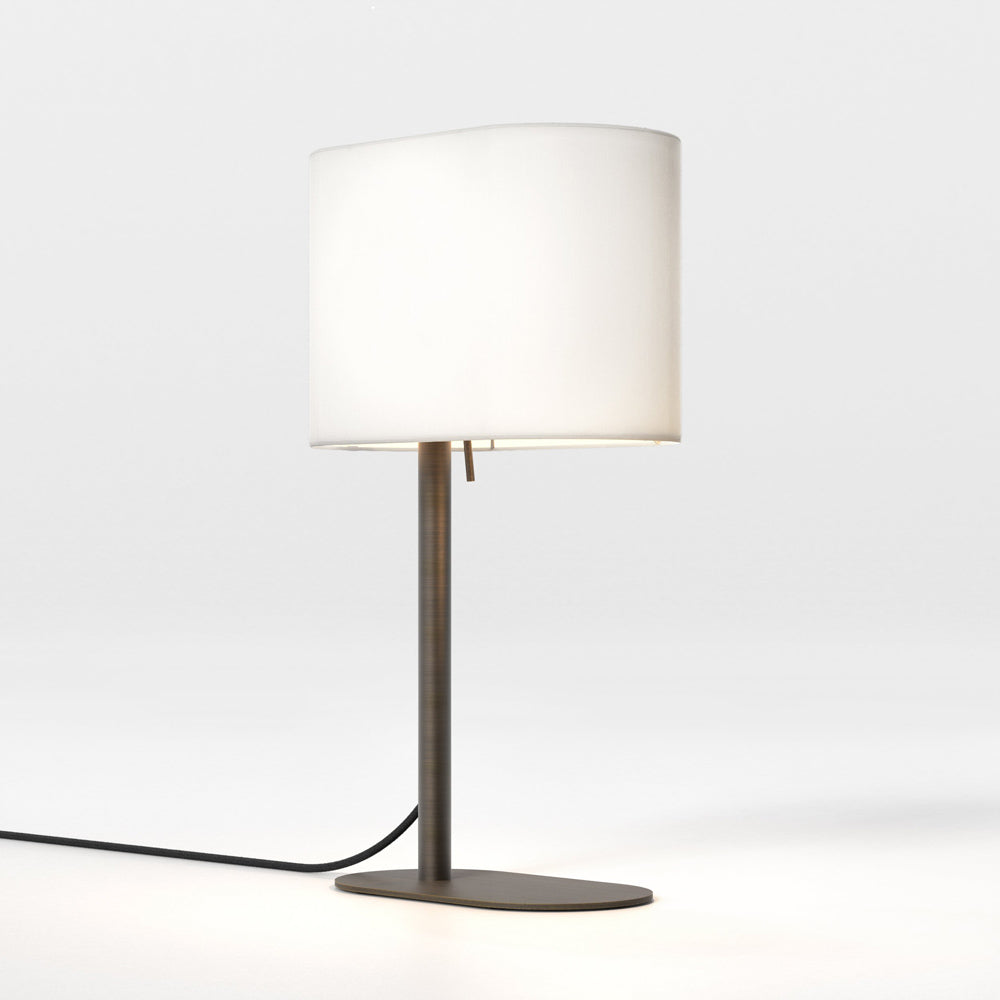 Venn Table Lamp in Detail.