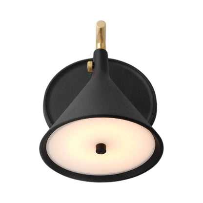 Cast Outdoor Wall Light in Detail.