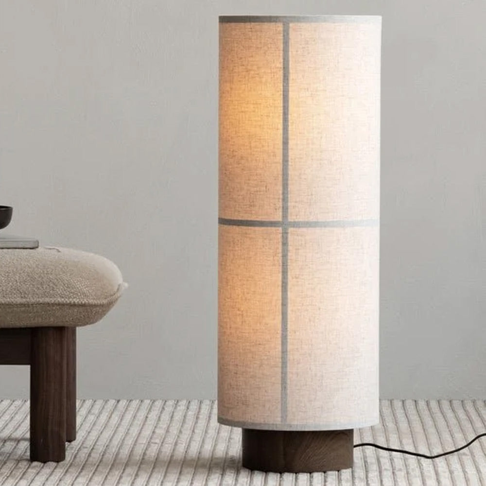 Hashira Floor Lamp in Detail.
