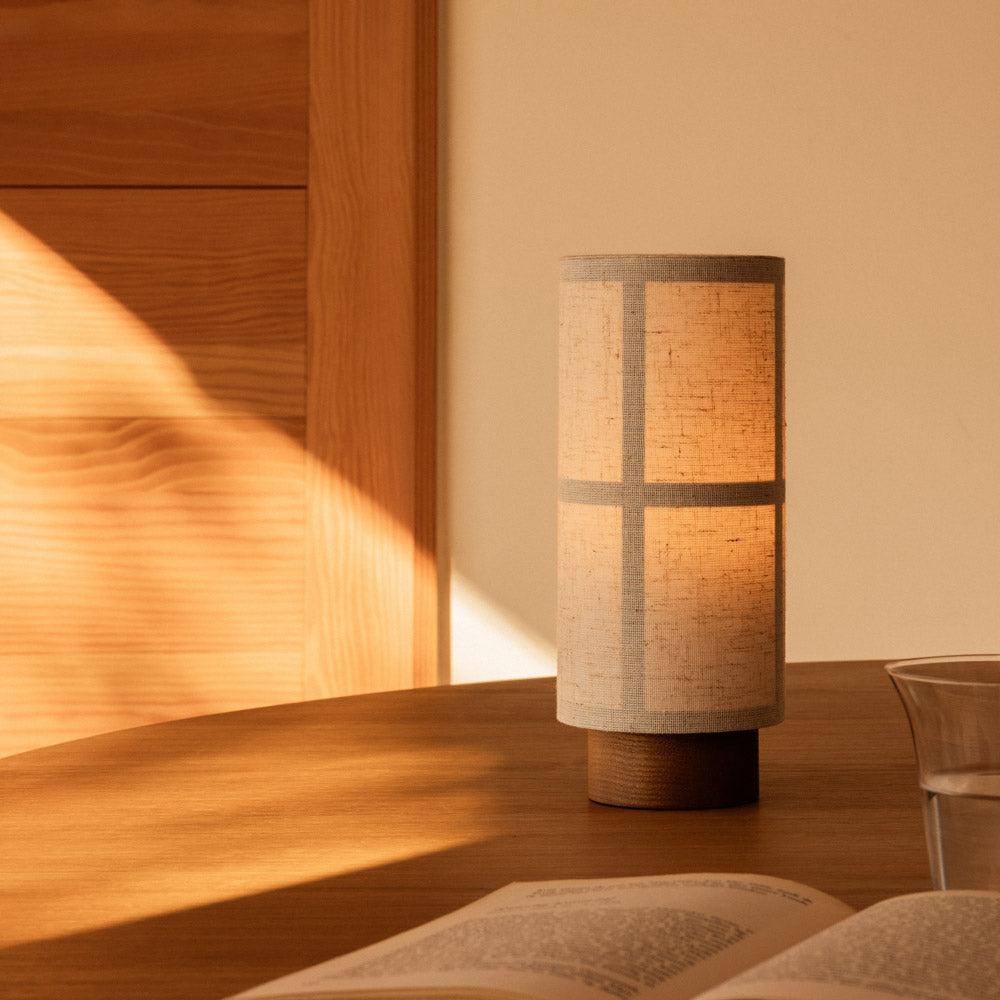 Hashira LED Rechargeable Table Lamp in Detail.