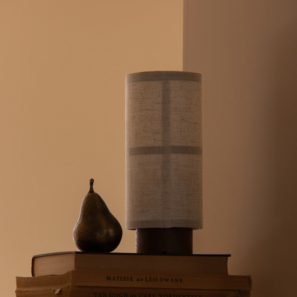 Hashira LED Rechargeable Table Lamp in Detail.