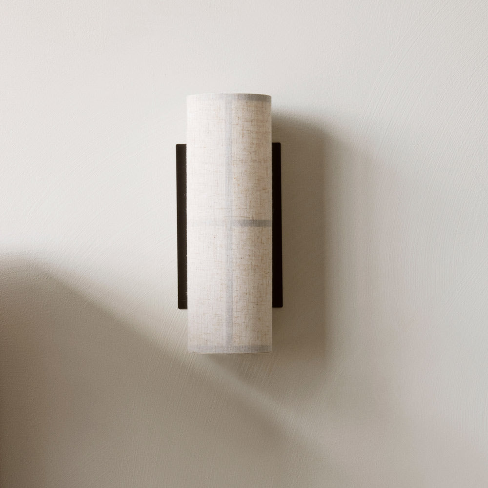 Hashira Wall Light in Detail.