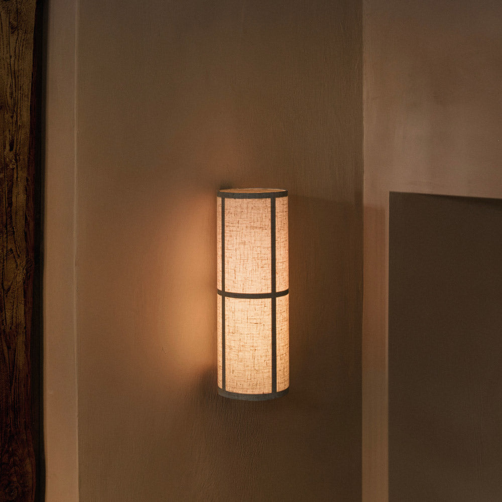 Hashira Wall Light in Detail.