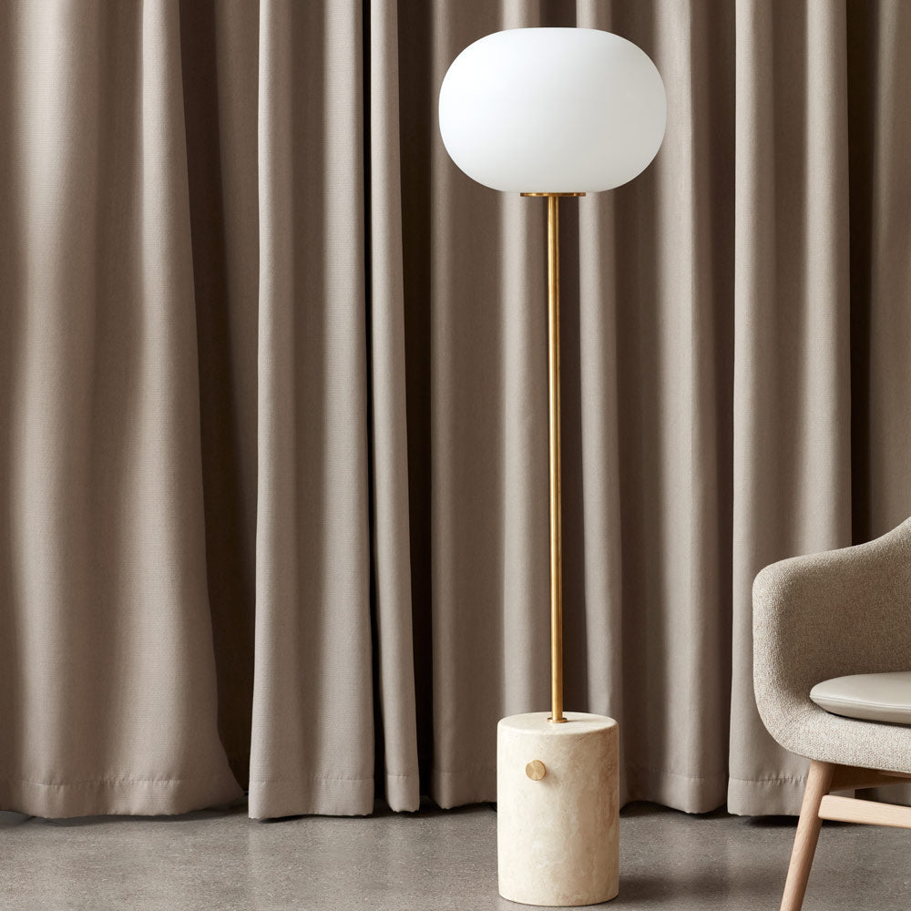 JWDA Floor Lamp in Detail.