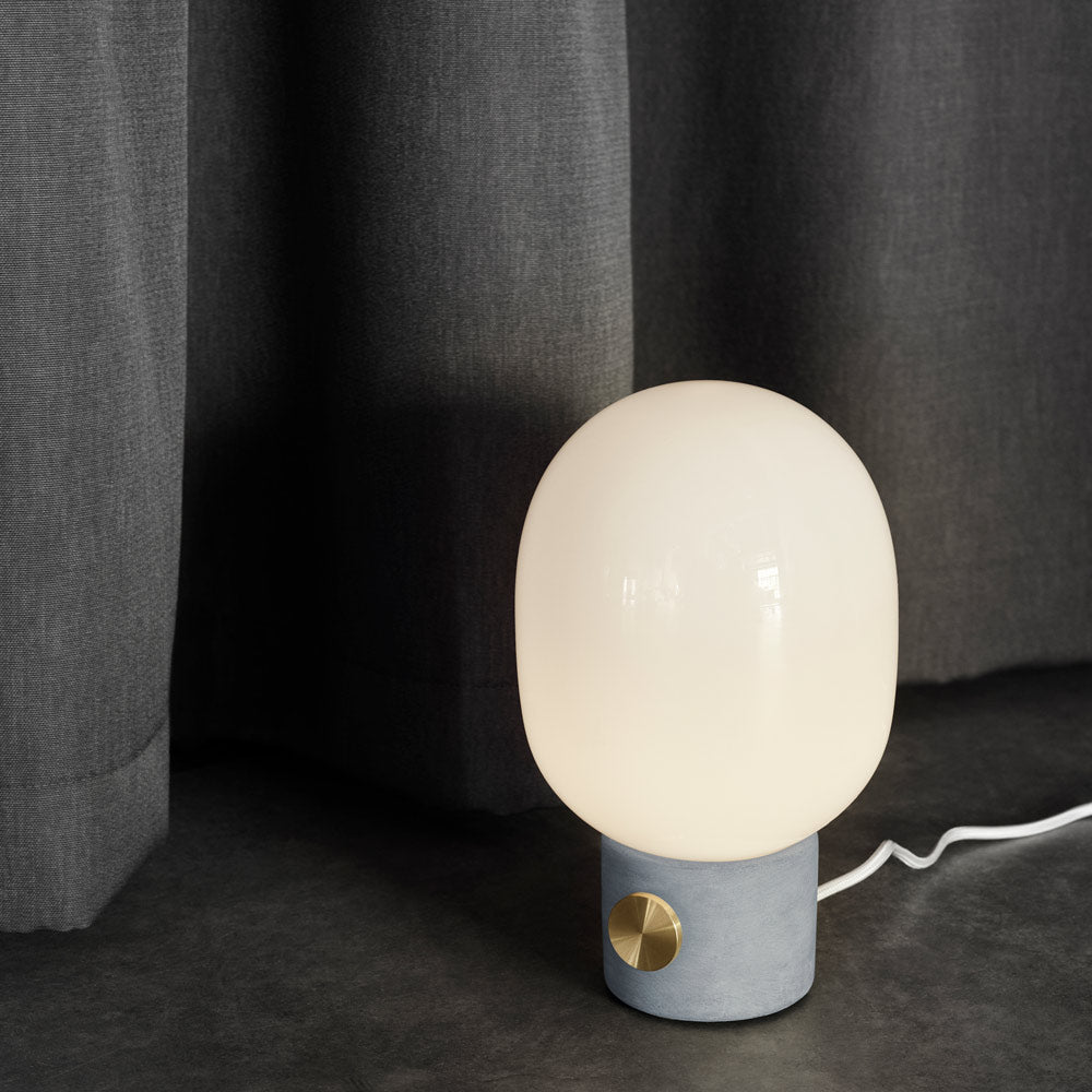 JWDA Table Lamp in Detail.
