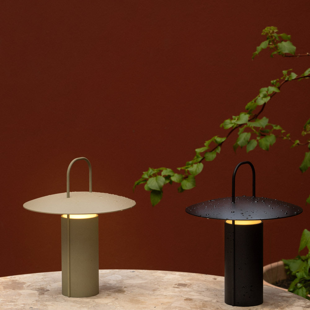 Ray LED Rechargeable Table Lamp in Detail.