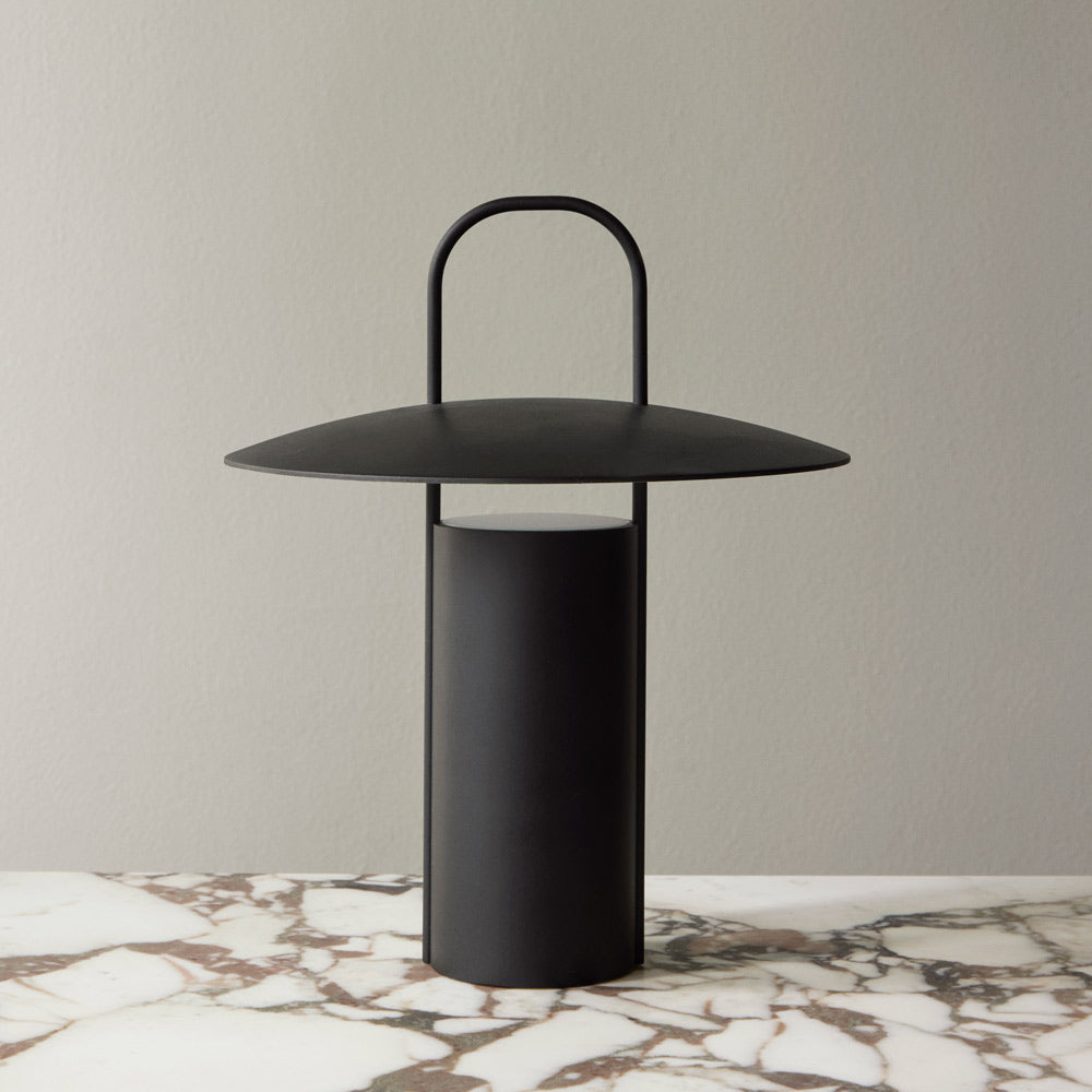 Ray LED Rechargeable Table Lamp in Detail.