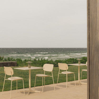 Ray LED Rechargeable Table Lamp in Outside Area.