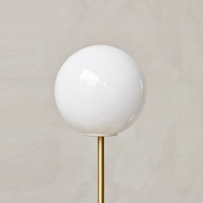TR Table Lamp in Detail.