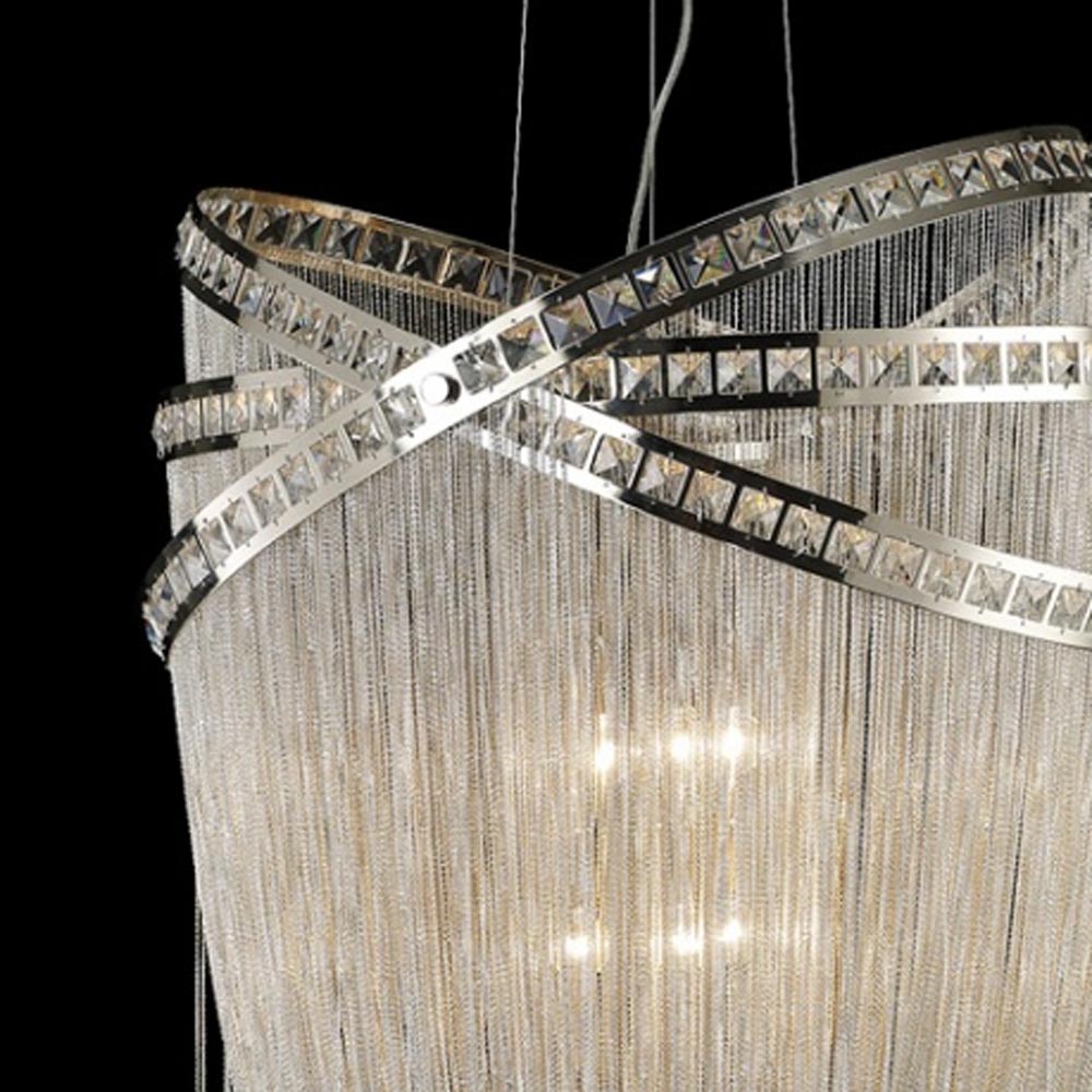 Wilshire Blvd. Chandelier in Detail.
