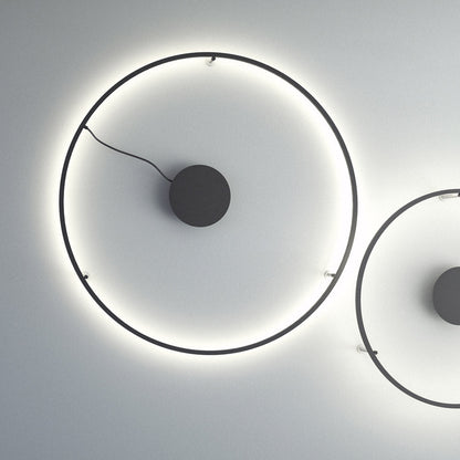U-Light LED Ceiling / Wall Light in Detail.