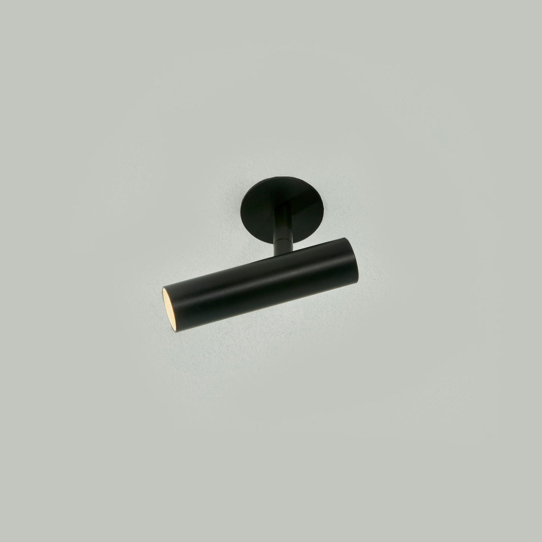 Anvil LED Spot Light in Detail.