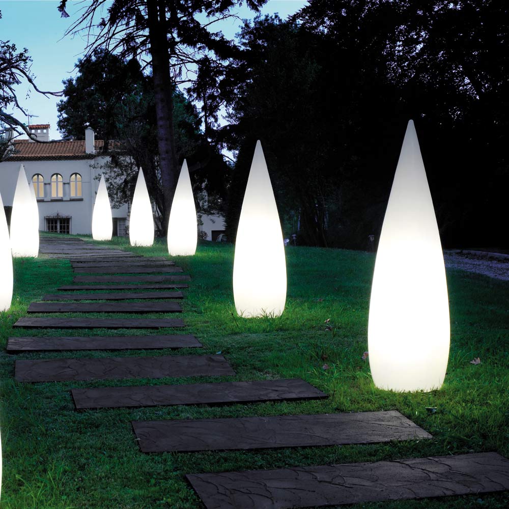 Kanpaza Outdoor LED Floor Lamp in Outside Area.