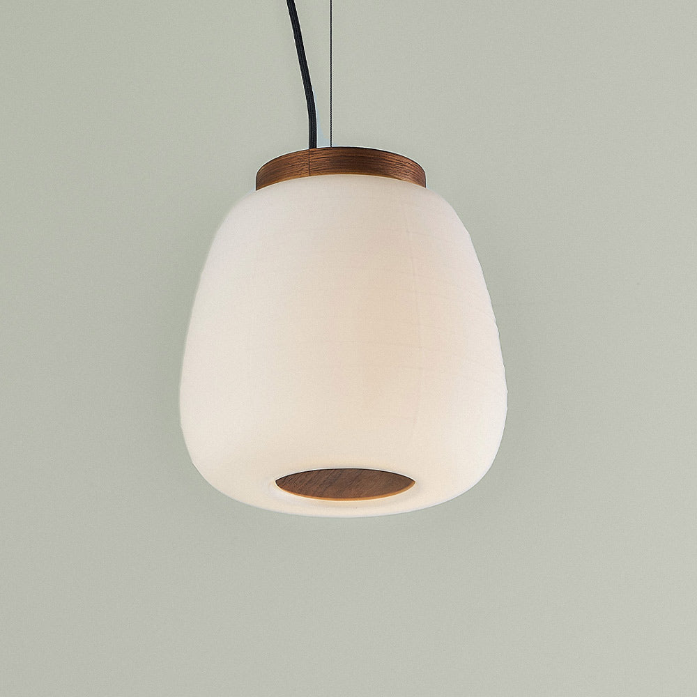 Misko Pendant Light in Detail.