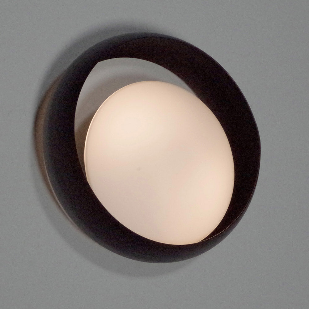 Ring Wall Light in Detail.