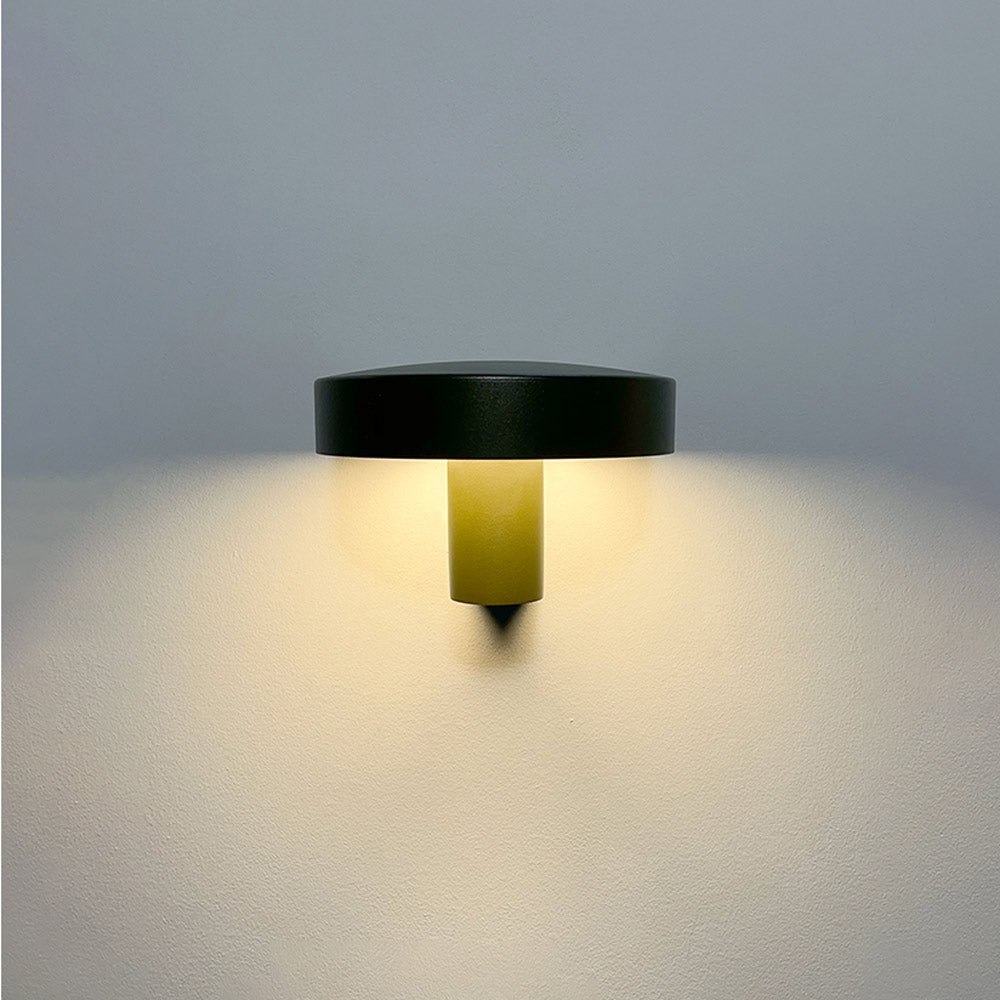 Soft Direct Outdoor LED Wall Light in Detail.
