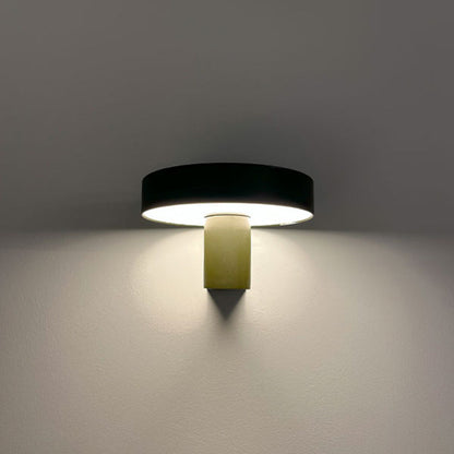 Soft Direct Outdoor LED Wall Light in Detail.