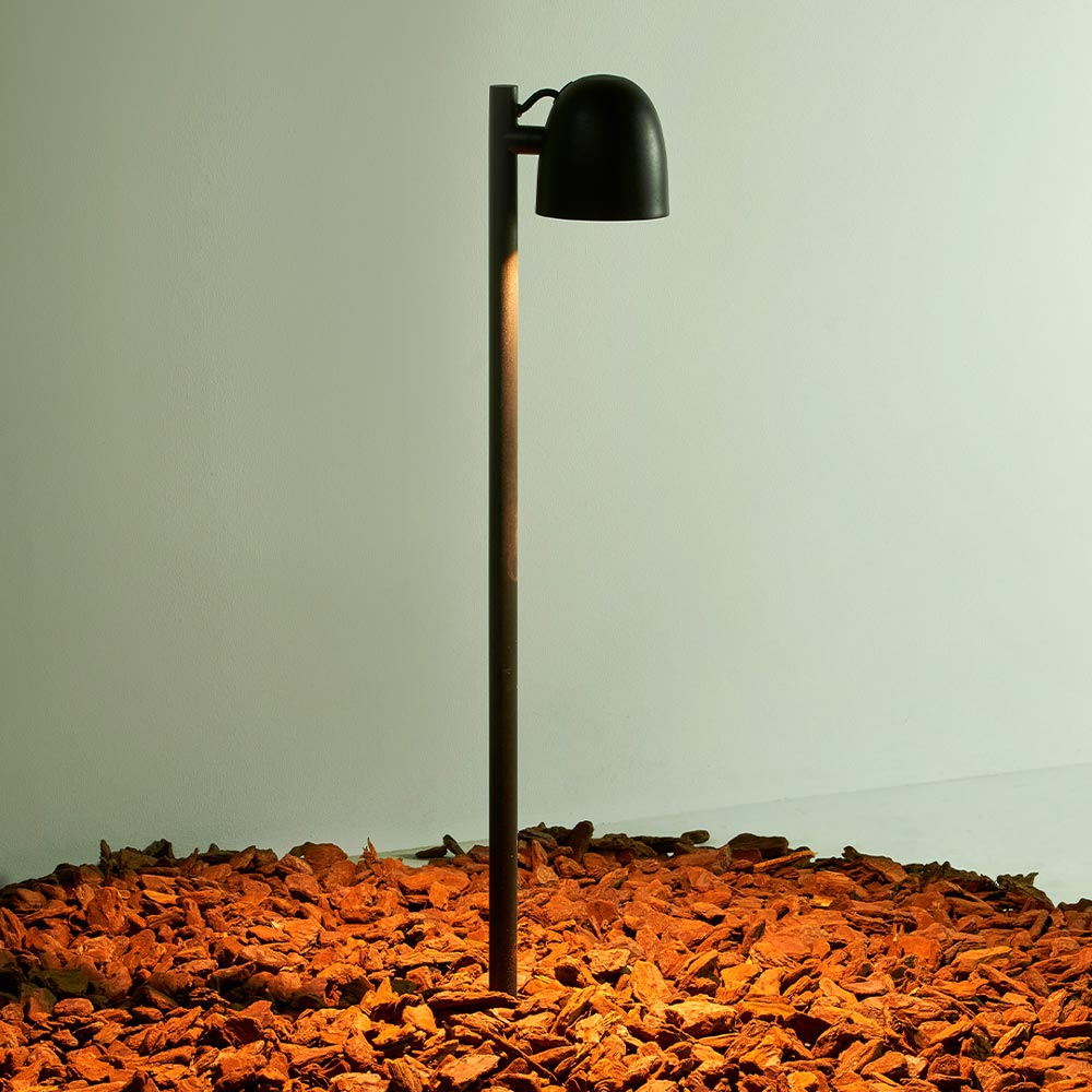 Speers Outdoor LED Bollard in Detail.