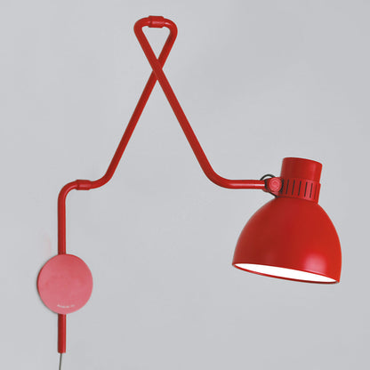 Blux System W40 Plug-In Wall Light in Detail.
