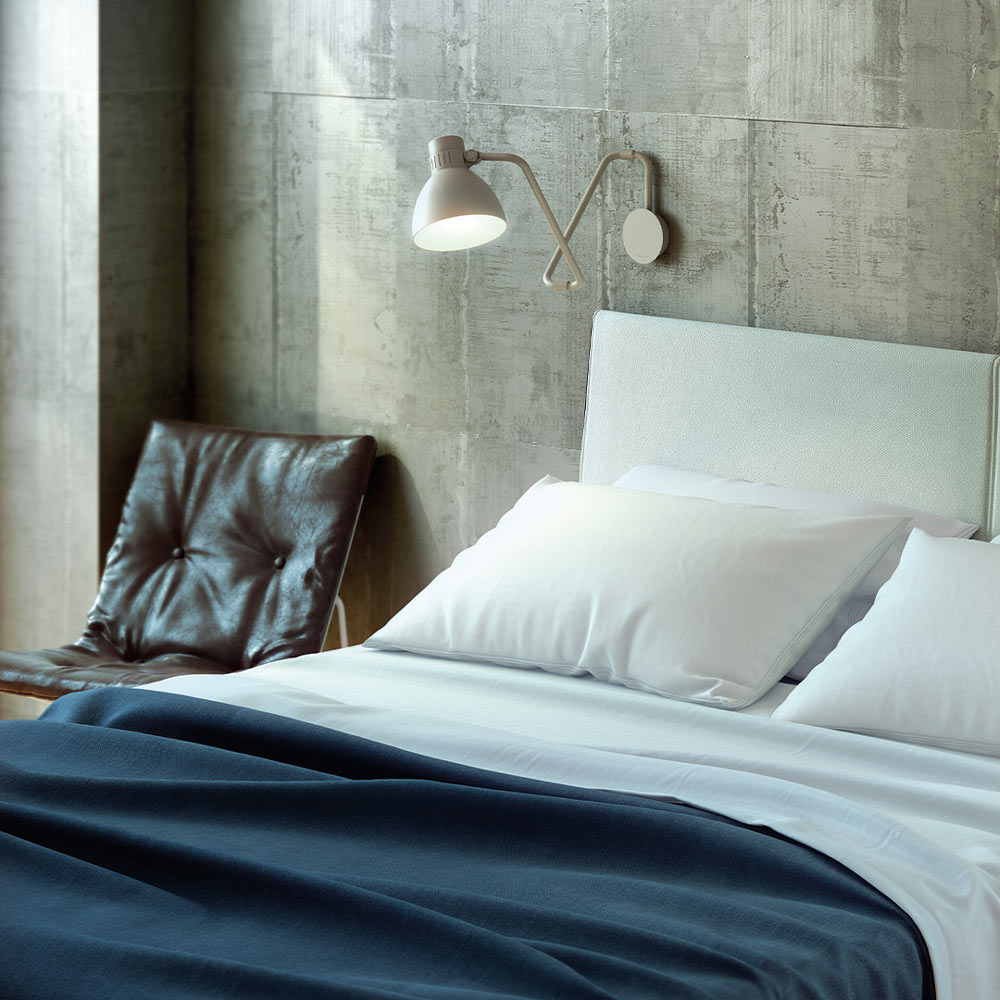 Blux System W40 Wall Light in bedroom.