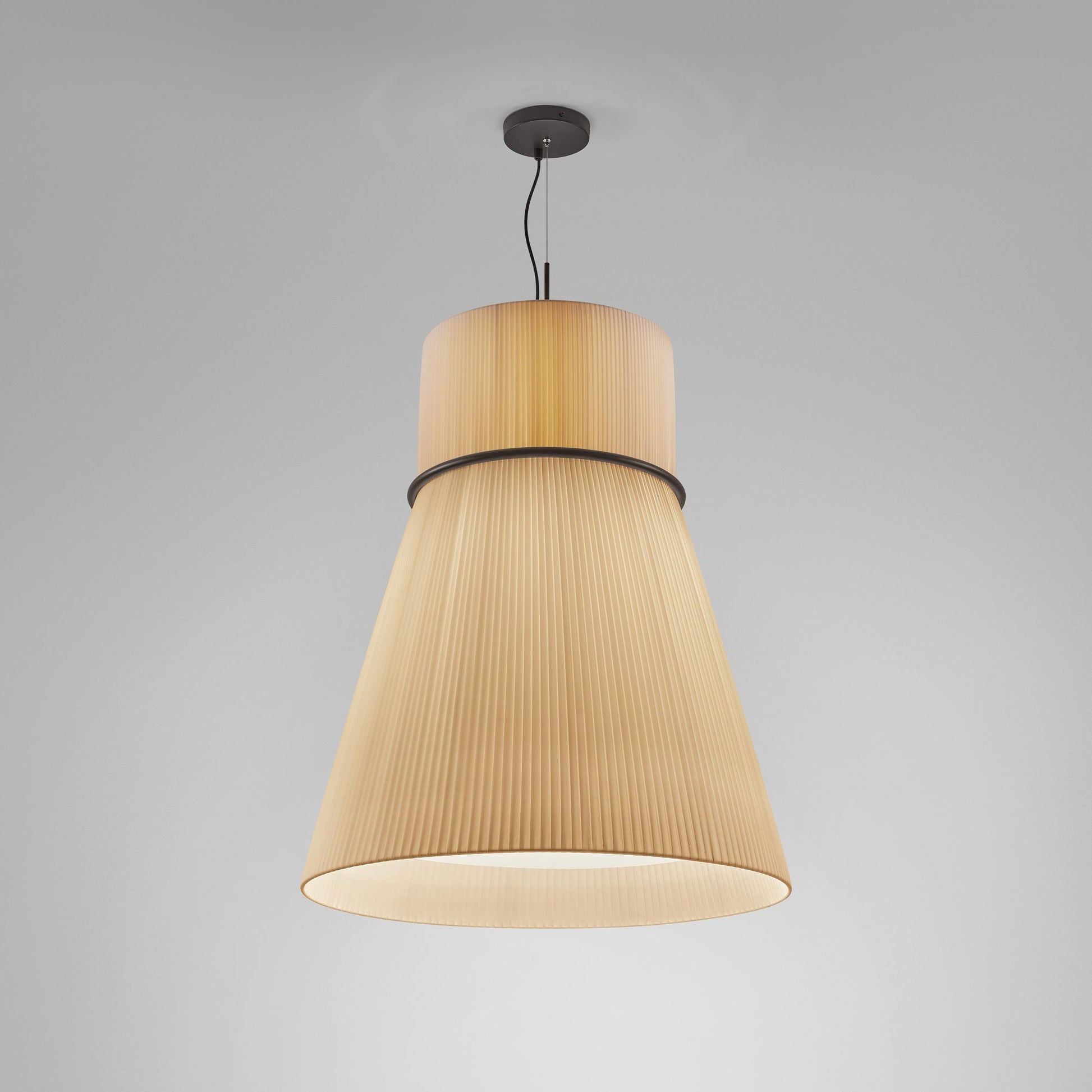 Folie Pendant Light in Detail.