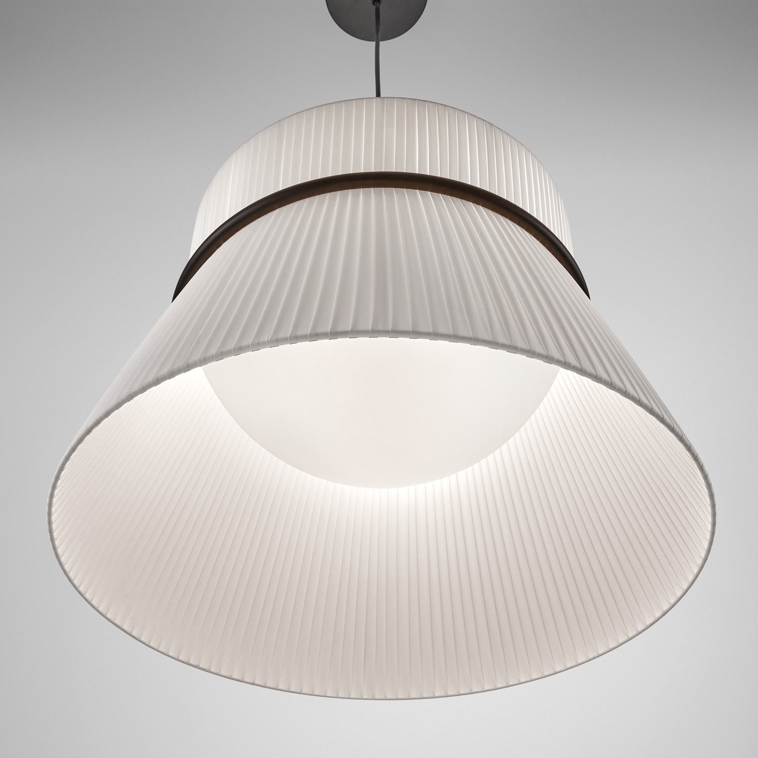 Folie Pendant Light in Detail.