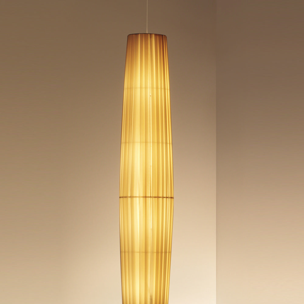 Maxi Pendant Light in Detail.