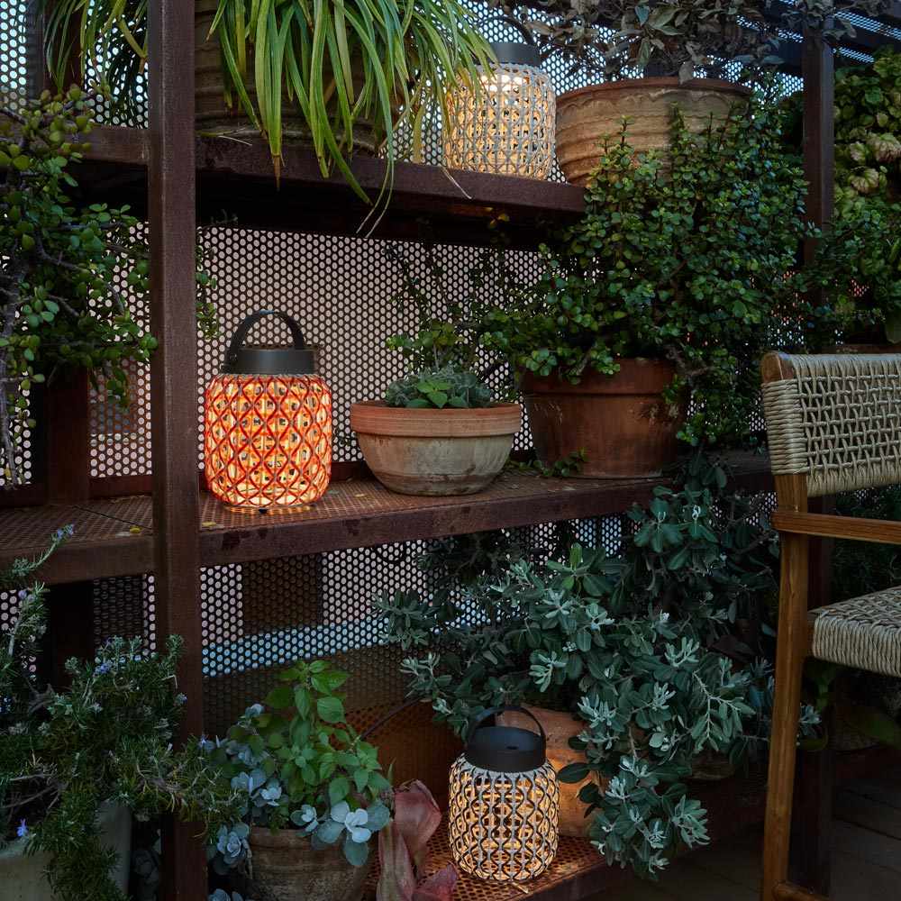 Nans Indoor / Outdoor LED Table Lamp in Outside Area.