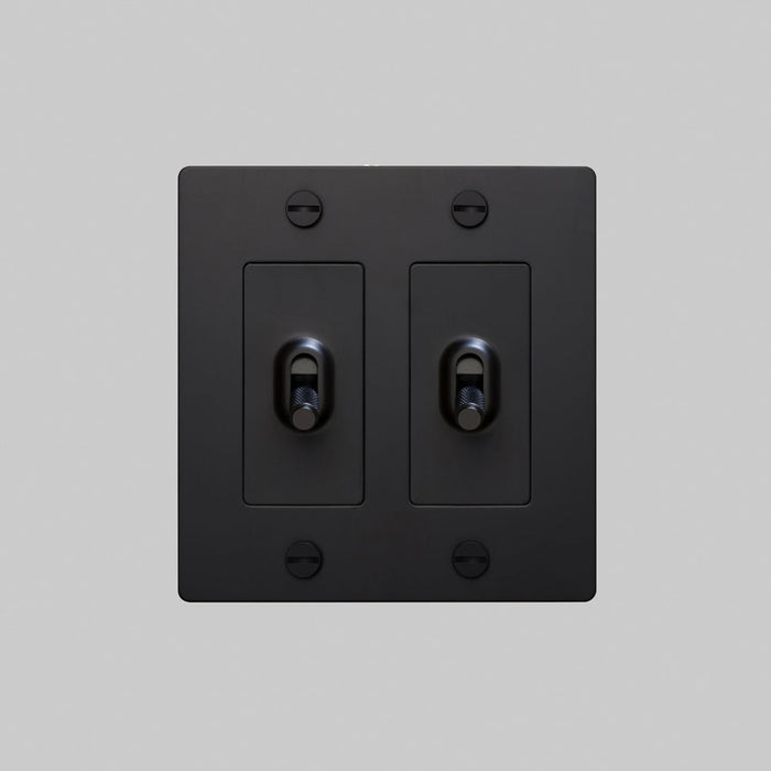 2G Toggle Switch in Detail.