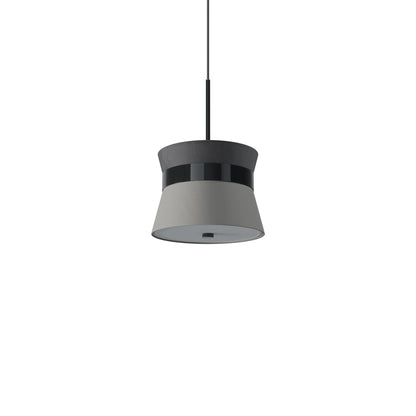 Caramelo Pendant Light in Carbon (Medium).